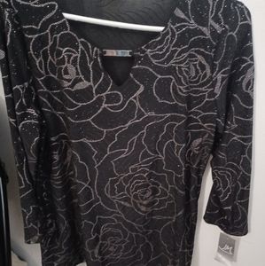 JM Collection top, size medium